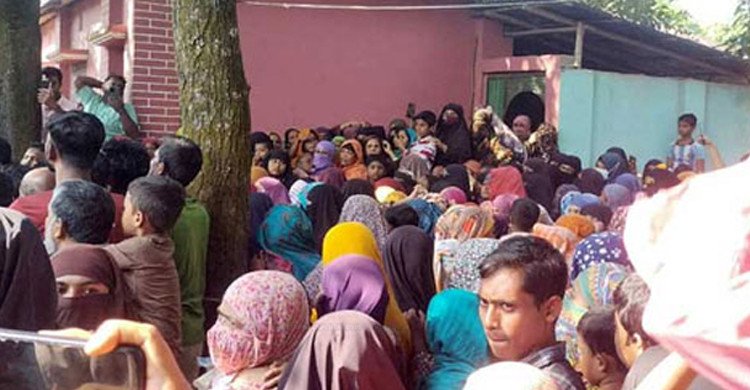 বগুড়ায় দুই সন্তানকে গলা কেটে হত্যার পর মায়ের আত্মহত্যা